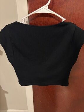 Women’s Black Ribbed Crop Top